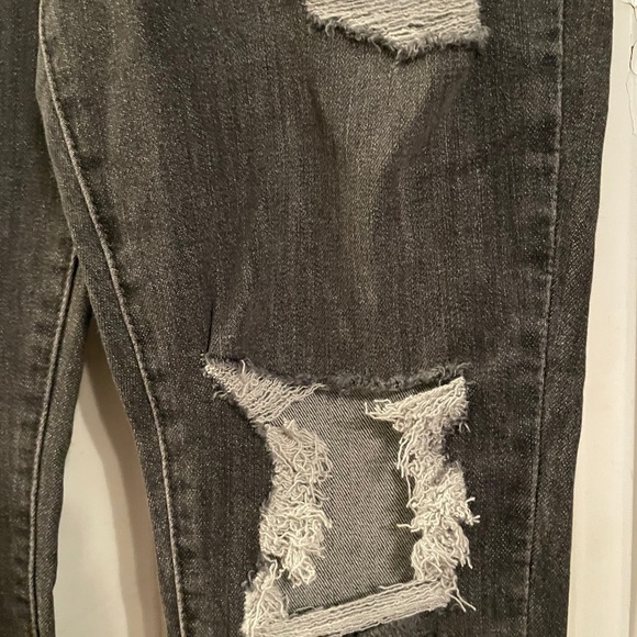 Levi’s high rise jeans - Picture 3 of 4